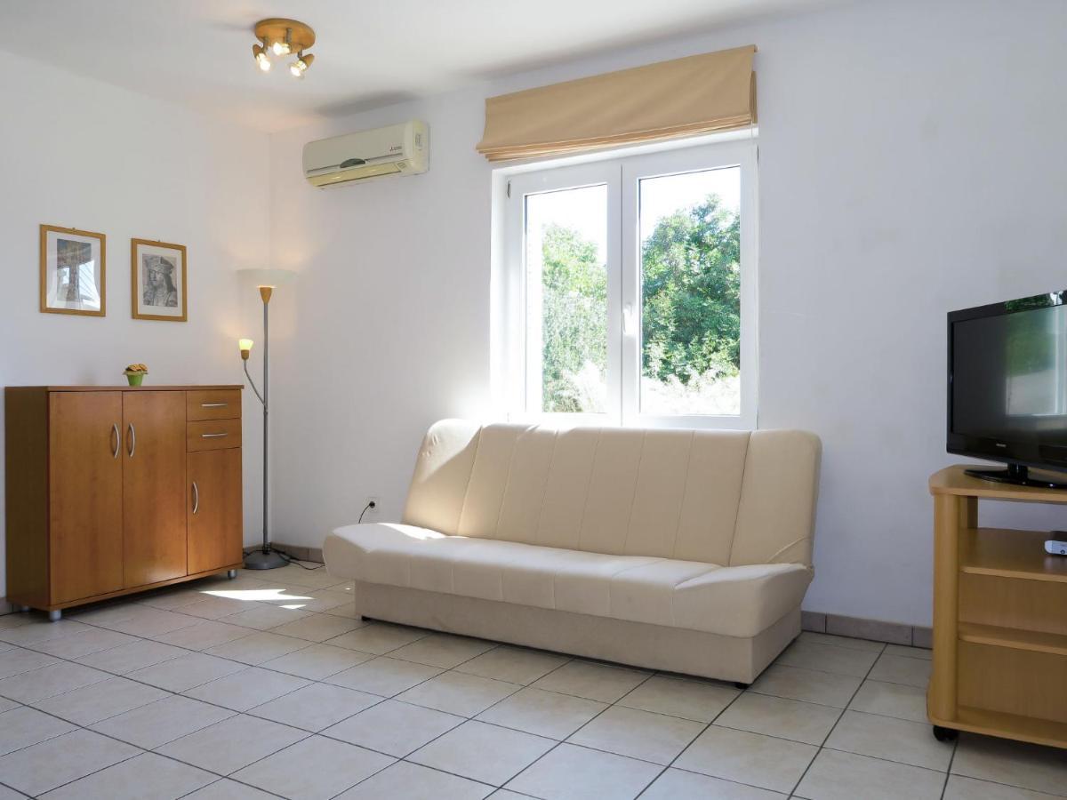 Barbat na Rabu Apartment Andrea - Rab102 By Interhome מראה חיצוני תמונה