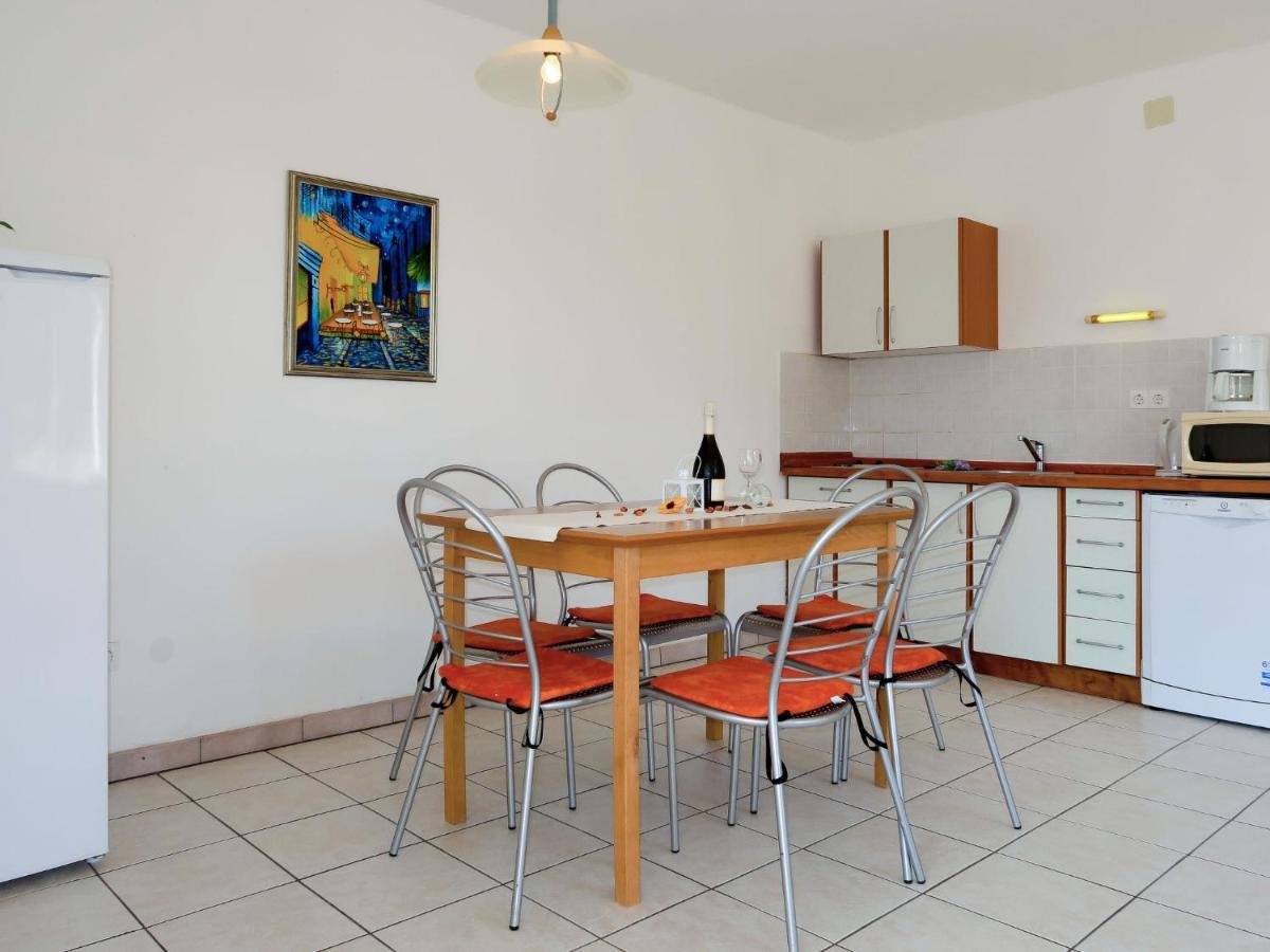 Barbat na Rabu Apartment Andrea - Rab102 By Interhome מראה חיצוני תמונה