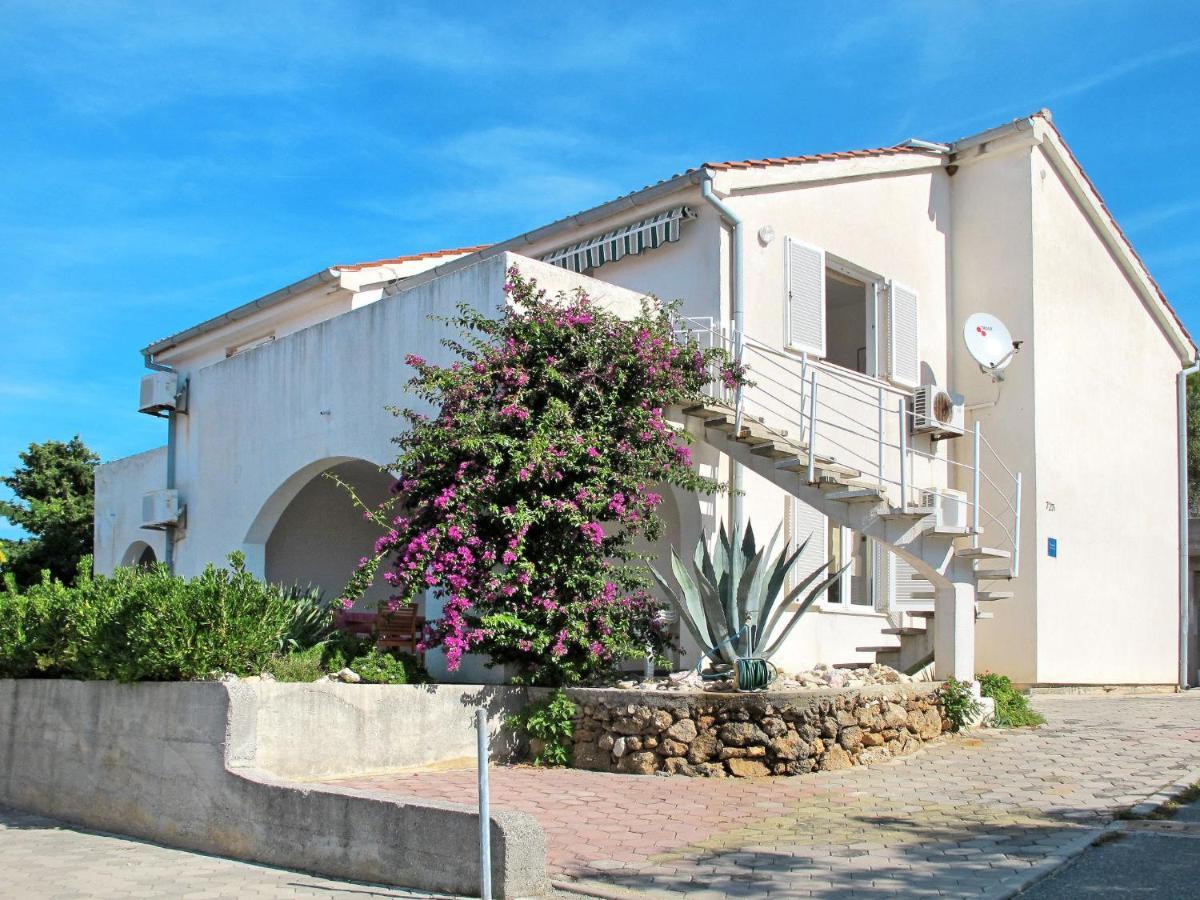 Barbat na Rabu Apartment Andrea - Rab102 By Interhome מראה חיצוני תמונה